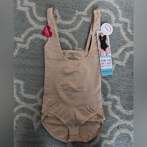 NWT Shaping Open Busy Panty Bodysuit